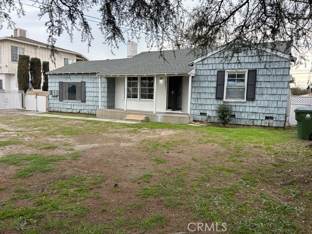 Detail Gallery Image 25 of 26 For 8541 Ventura Canyon Ave, Panorama City,  CA 91402 - 2 Beds | 1 Baths