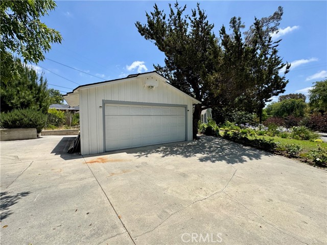 3030 San Juan Drive, Fullerton CA: https://media.crmls.org/medias/f012e141-2910-4ede-b60e-2428a336a6ef.jpg