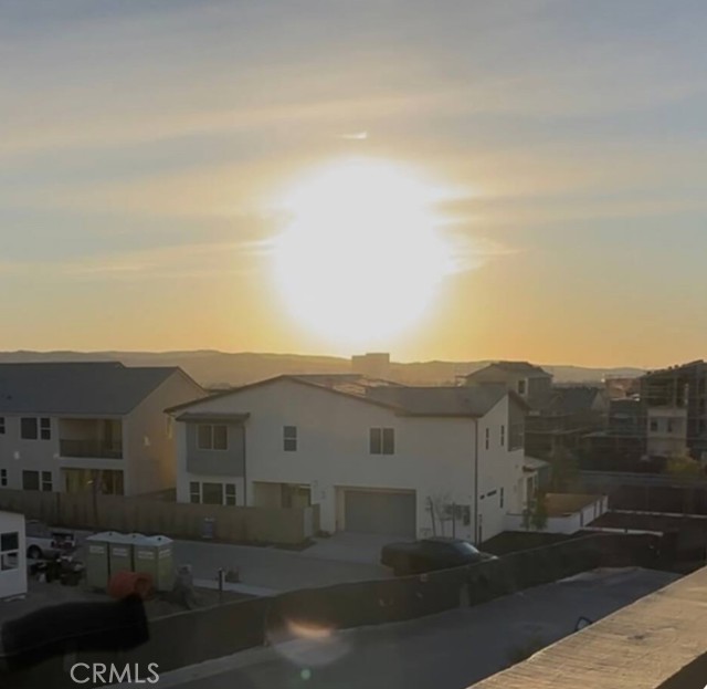 Detail Gallery Image 9 of 12 For 241 Proctor, Irvine,  CA 92618 - 4 Beds | 3 Baths