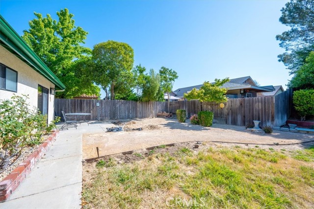 836 Casals Drive, Paso Robles CA: https://media.crmls.org/medias/f01453a3-9d9c-45d4-9dd3-f4472caa5f4b.jpg