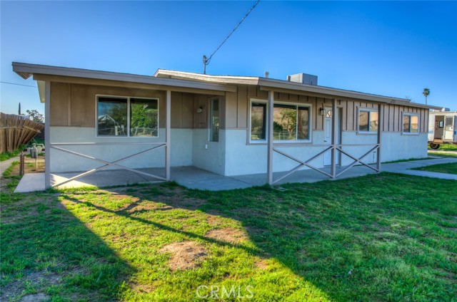 Detail Gallery Image 6 of 39 For 2701 Houchin, Bakersfield,  CA 93304 - 4 Beds | 2 Baths