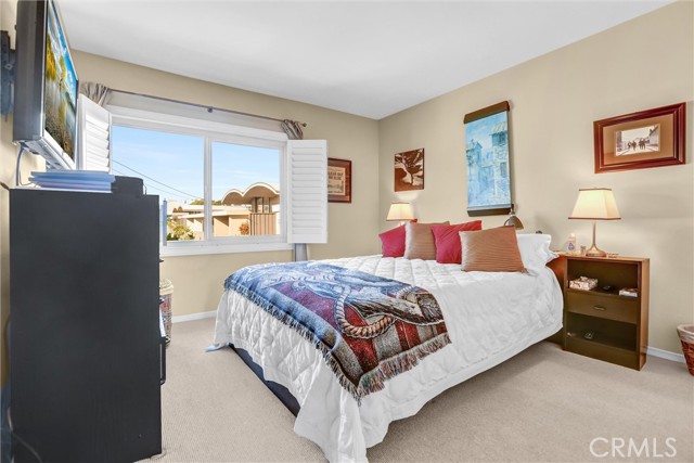 4771 La Villa Marina #L, Marina del Rey CA: https://media.crmls.org/medias/f0149747-b4ad-4397-ab31-d2a7b100d180.jpg