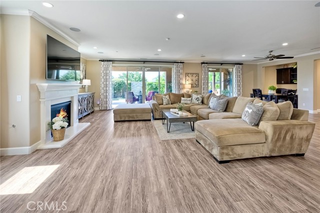 Detail Gallery Image 14 of 47 For 30587 Aspen Glen St, Murrieta,  CA 92563 - 4 Beds | 3 Baths