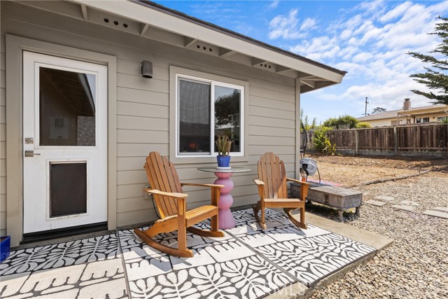 Image 17 of 31 For 733 Lilac Drive
