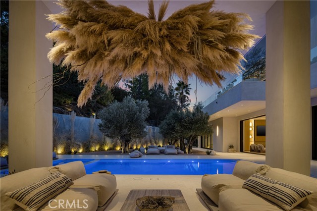 17177 Adlon Road, Encino CA: https://media.crmls.org/medias/f0168823-9f70-4581-834a-a892996c6916.jpg