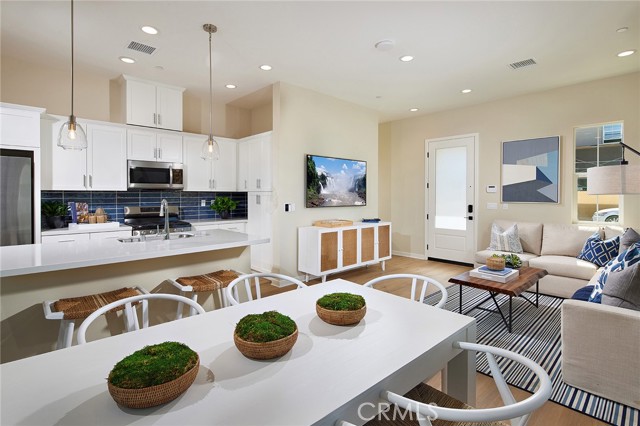 4421 S Bryant Paseo, Ontario, CA, 91762 4421 S Bryant Paseo, Ontario, CA, 91762