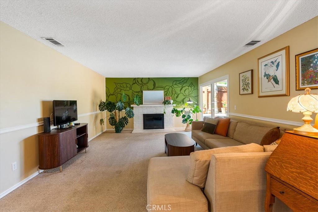 1668 Kenora - photo 6