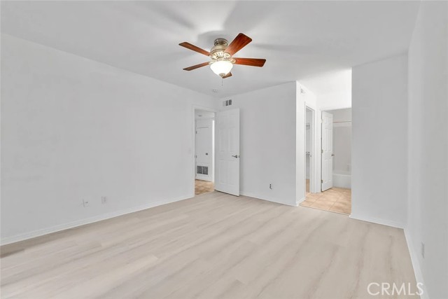 5320 Silver Canyon Rd, Yorba Linda CA: https://media.crmls.org/medias/f0180cd1-9ddb-4535-b4ff-c28927d8a5df.jpg
