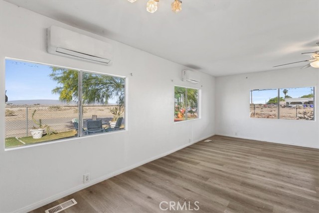 Detail Gallery Image 9 of 22 For 2675 Salton Bay, Thermal,  CA 92274 - 3 Beds | 2 Baths