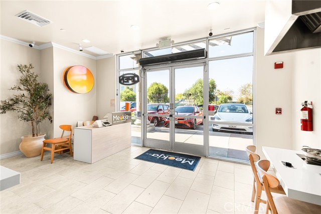 1078 E Hospitality Lane, San Bernardino CA: https://media.crmls.org/medias/f01895c4-0a14-4bd1-bddd-820b8eafda42.jpg