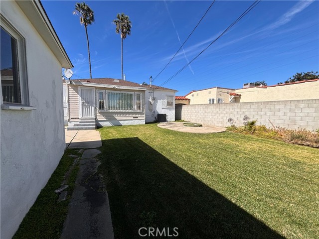 Detail Gallery Image 39 of 47 For 9812 S Denker, Los Angeles,  CA 90047 - 2 Beds | 1 Baths