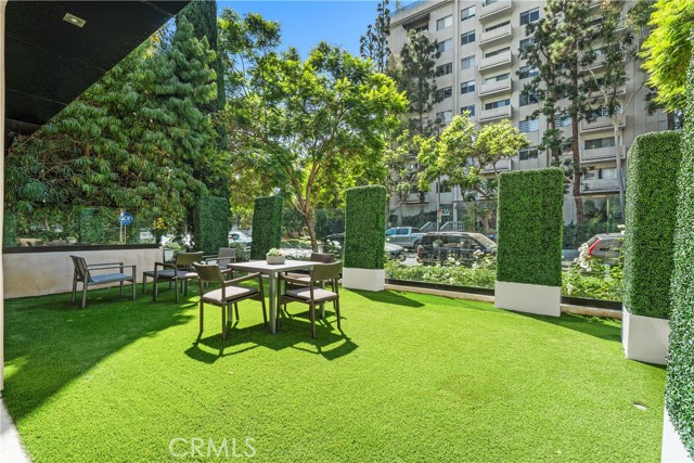 Detail Gallery Image 21 of 24 For 432 N Oakhurst Dr #503,  Beverly Hills,  CA 90210 - 2 Beds | 2/1 Baths