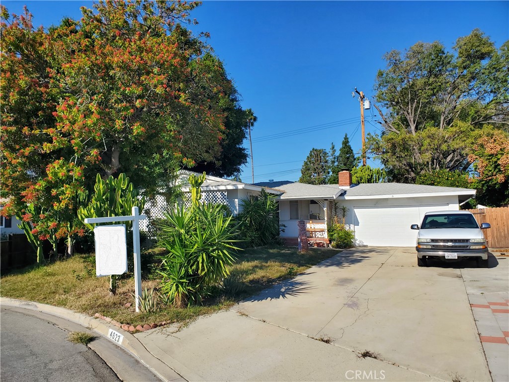 4623 W Tiller Avenue