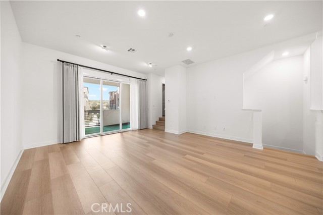 Detail Gallery Image 26 of 74 For 312 Tank, Irvine,  CA 92618 - 3 Beds | 3/1 Baths