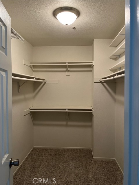 Detail Gallery Image 9 of 14 For 13747 Stanford Ct, Fontana,  CA 92336 - 4 Beds | 3 Baths