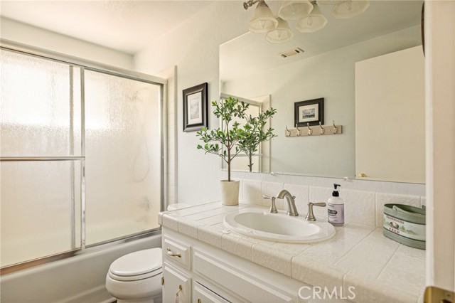 28165 Grenoble, Lake Arrowhead, CA 92352