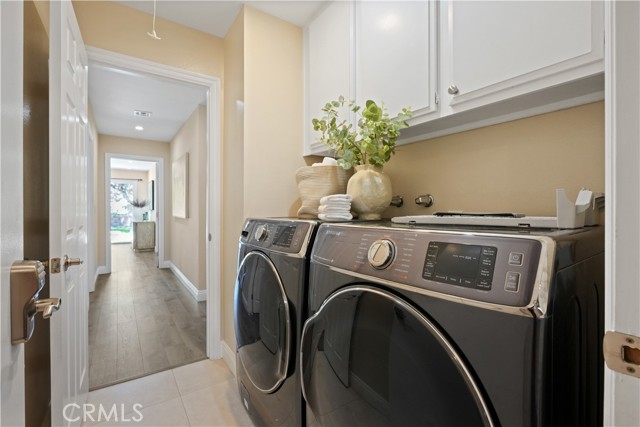 854 Rim Crest, Westlake Village CA: https://media.crmls.org/medias/f01b1394-866b-4e4c-80fb-b2885293f0d0.jpg