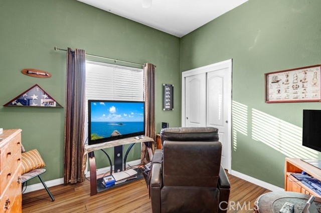 Detail Gallery Image 23 of 38 For 10727 Iron Creek Ave, Bakersfield,  CA 93312 - 4 Beds | 2 Baths