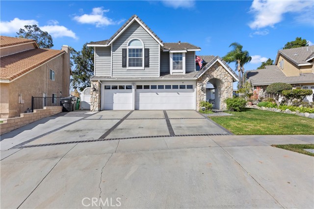 Detail Gallery Image 1 of 73 For 1140 Jonah Dr, Corona,  CA 92882 - 5 Beds | 2/1 Baths