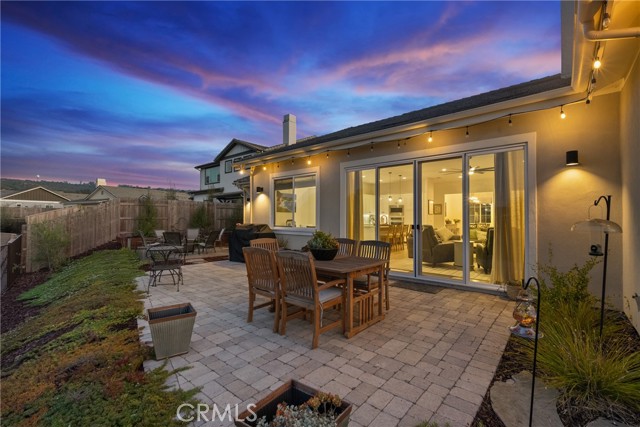 Detail Gallery Image 32 of 44 For 1464 Blush Ln, Santa Maria,  CA 93455 - 4 Beds | 3/1 Baths
