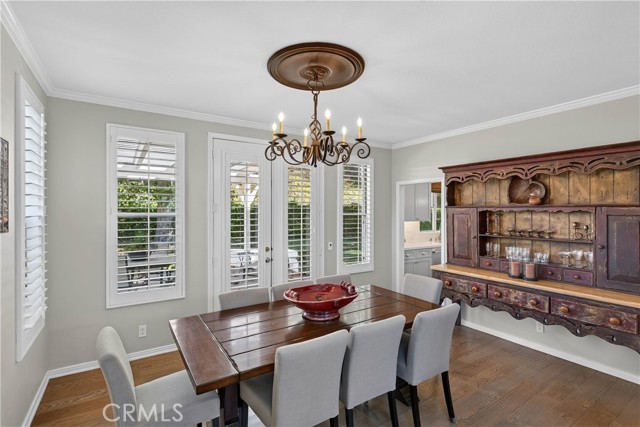24255 Hillhurst photo 8