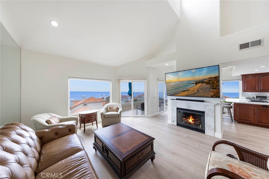 MLS #OC25226847 image #14