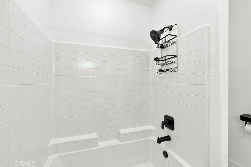 MLS #OC26183267 image #16