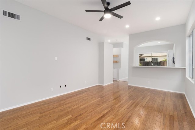 447 Paseo Del Valle, Camarillo CA: https://media.crmls.org/medias/f01ecc41-da2e-4da9-9989-715d13bc8bd4.jpg