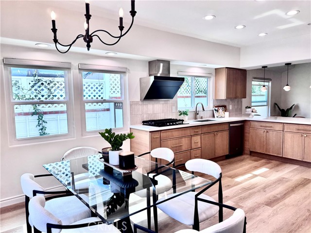 Image 28 of 63 For 920 Ford