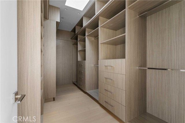 Detail Gallery Image 25 of 49 For 4532 Katherine, Sherman Oaks,  CA 91423 - 6 Beds | 6/1 Baths