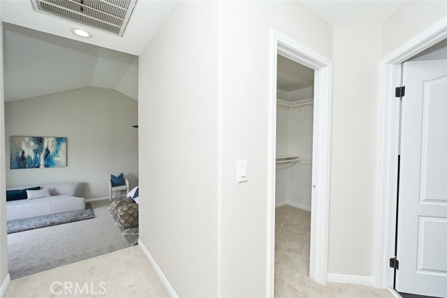 385 Park Avenue, Long Beach CA: https://media.crmls.org/medias/f01f2780-4c0b-4da7-baed-0aa7f1c535e4.jpg