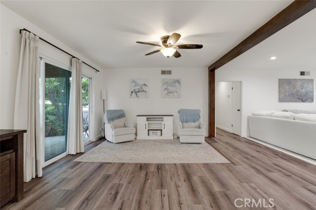 Detail Gallery Image 8 of 41 For 11519 Orcas Ave, Sylmar,  CA 91342 - 3 Beds | 2 Baths