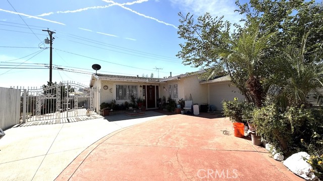 Detail Gallery Image 7 of 22 For 407 E Ramona Dr, Rialto,  CA 92376 - 3 Beds | 1 Baths