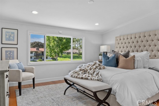 Detail Gallery Image 19 of 31 For 525 Vista Flora, Newport Beach,  CA 92660 - 3 Beds | 2/1 Baths