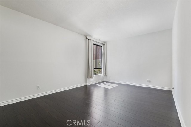 Detail Gallery Image 13 of 19 For 13920 Moorpark St #107,  Sherman Oaks,  CA 91423 - 3 Beds | 2 Baths