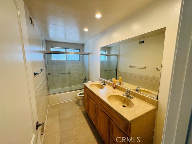 Detail Gallery Image 28 of 39 For 965 Somerset Ave, Pomona,  CA 91767 - 4 Beds | 2 Baths