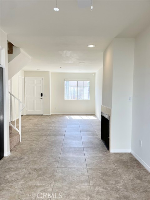 Detail Gallery Image 11 of 46 For 4315 W 145th St #10,  Lawndale,  CA 90260 - 3 Beds | 2/1 Baths