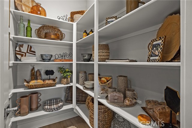 Detail Gallery Image 8 of 23 For 2321 Century Plant St, Palmdale,  CA 93551 - 5 Beds | 3 Baths