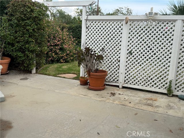 Detail Gallery Image 25 of 26 For 16418 Minnehaha St, Granada Hills,  CA 91344 - 3 Beds | 2 Baths