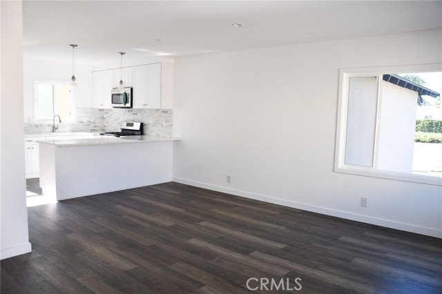 Detail Gallery Image 25 of 42 For 169 S Jameson, Orange,  CA 92866 - 2 Beds | 1 Baths