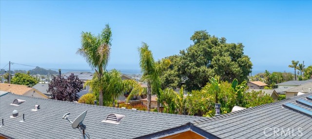 1296 Saratoga Avenue, Grover Beach CA: https://media.crmls.org/medias/f02472a9-f5fd-4cba-bcc9-b1d48b86e61e.jpg