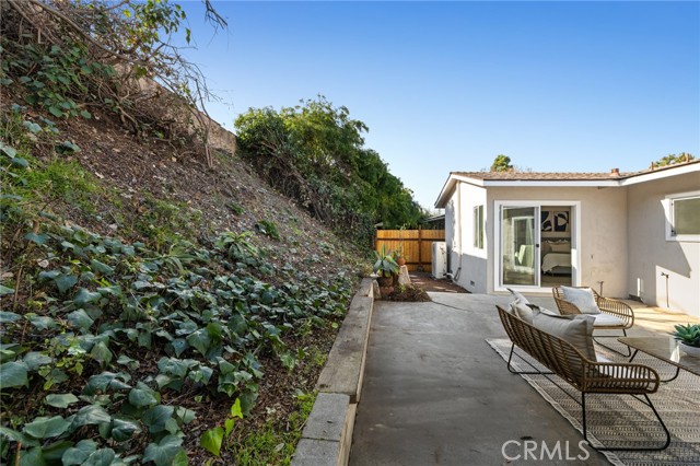 3974 Newton Street, Torrance, California 90505, 3 Bedrooms Bedrooms, ,2 BathroomsBathrooms,Residential,For Sale,Newton,PV25048381