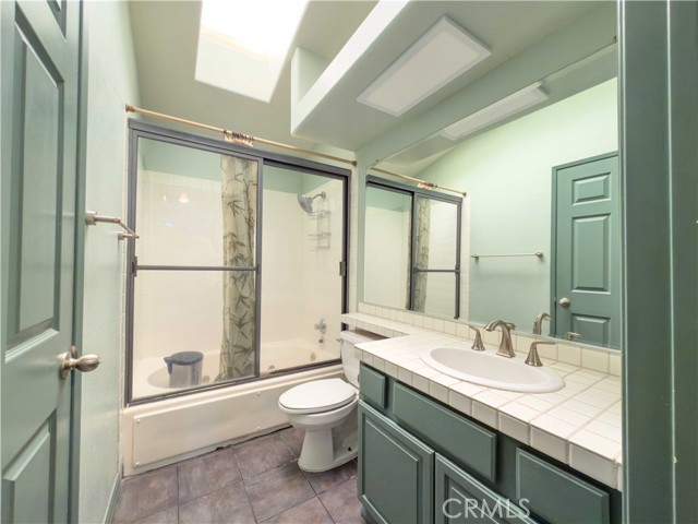 Detail Gallery Image 30 of 41 For 22373 Mission Cir, Chatsworth,  CA 91311 - 2 Beds | 2 Baths