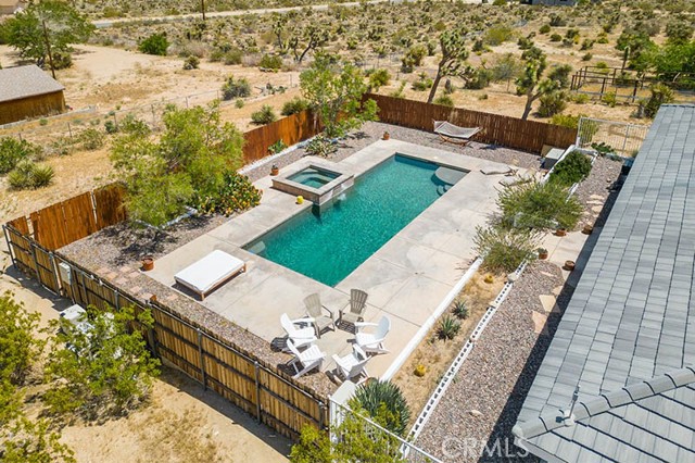 Detail Gallery Image 3 of 31 For 61424 Latham Trl, Joshua Tree,  CA 92252 - 4 Beds | 2/1 Baths