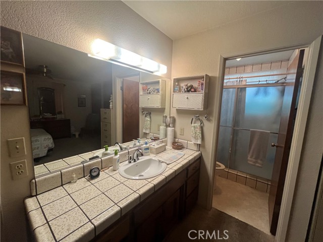 2487 Wolf Street, Merced CA: https://media.crmls.org/medias/f027692d-d007-4fdb-9ad7-d17e1410ff27.jpg