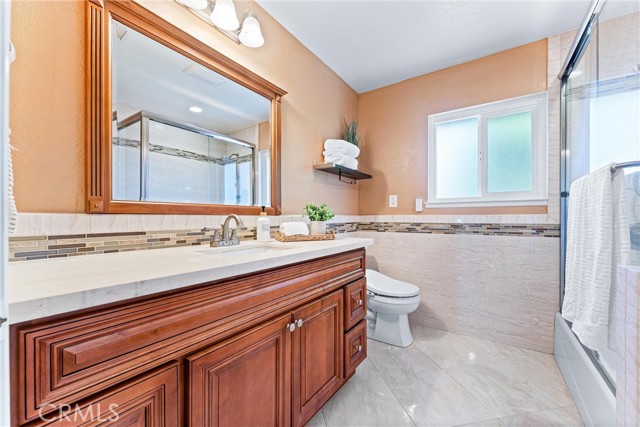2223 E Vista Mesa Way, Orange CA: https://media.crmls.org/medias/f0285b8c-b2d9-4ca1-bd1c-1b4283856ed1.jpg