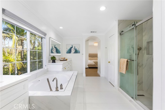 Detail Gallery Image 15 of 31 For 98 Winslow, Irvine,  CA 92620 - 4 Beds | 3/1 Baths