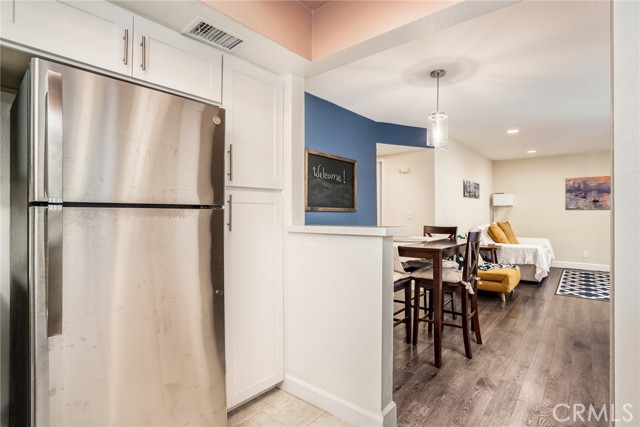 Image 10 of 37 For 4201 W 5th Street 218