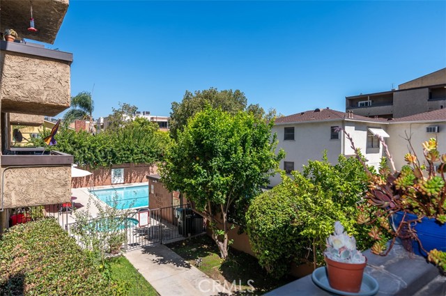 Detail Gallery Image 12 of 25 For 320 E Stocker St #318,  Glendale,  CA 91207 - 1 Beds | 2 Baths