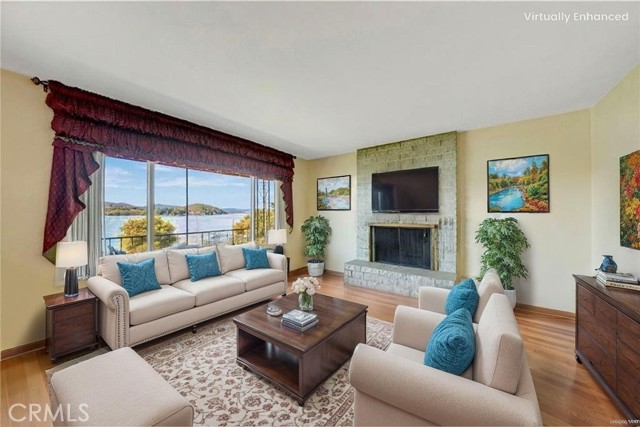 9245 Glenhaven Drive, Glenhaven CA: https://media.crmls.org/medias/f02a620e-02b6-4dd6-8932-919ed057f9a4.jpg